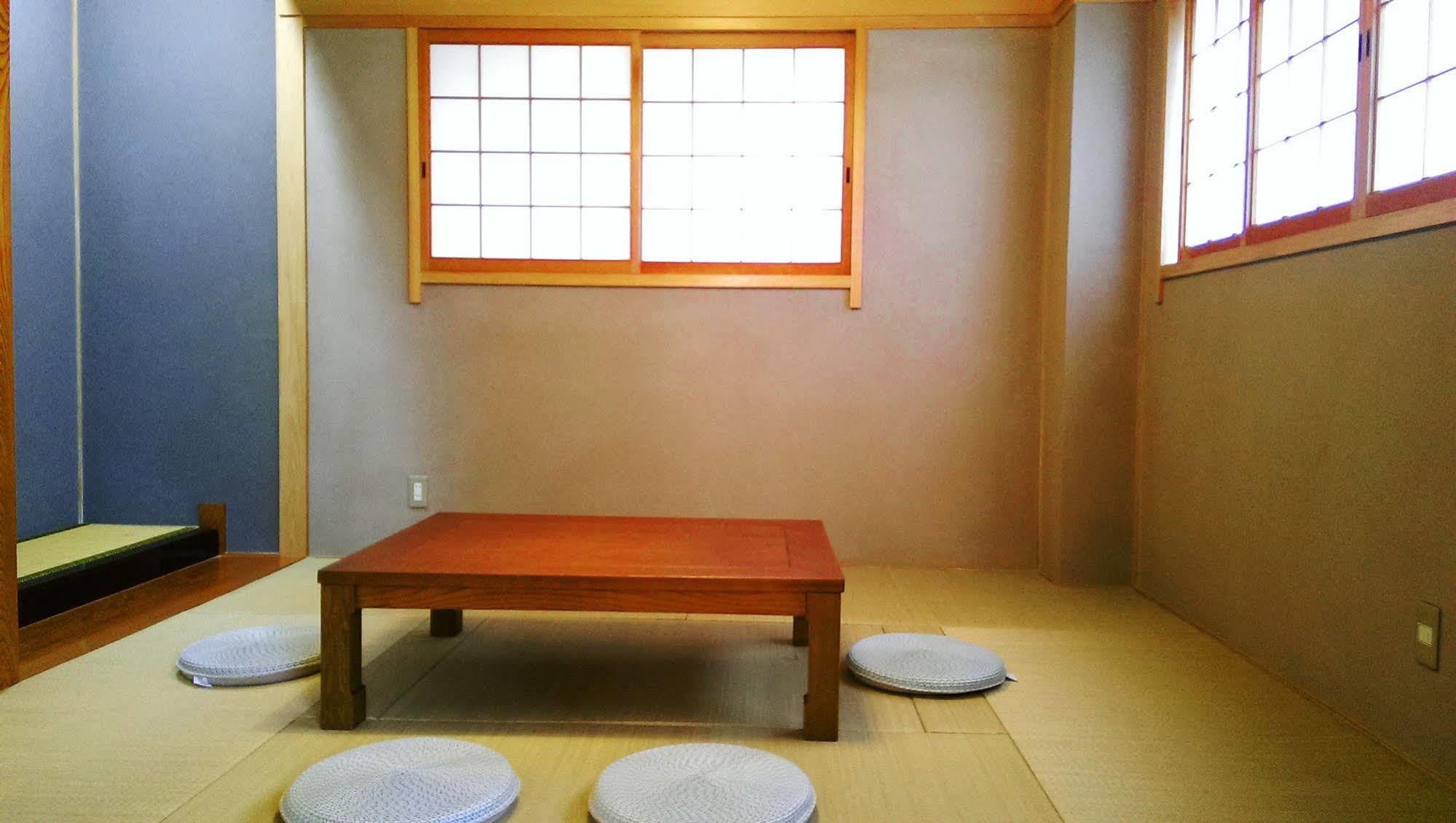 Terrace + House Bentencho Osaka Eksteriør billede